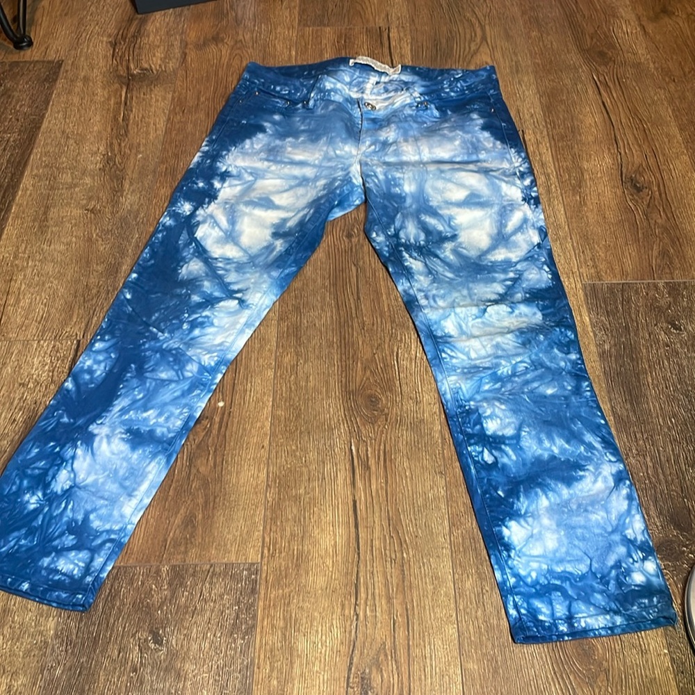 Zara Woman tie-dye jeans size 8 waist 16 inseam 28